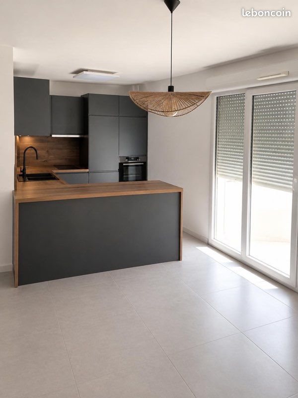 Appartement à louer, 45m², Vitrolles