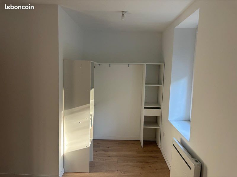 Appartement à louer, 77m², Auberives-sur-Varèze