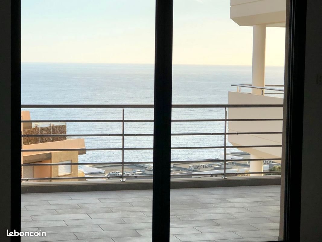 Appartement à louer, 54m², Ajaccio