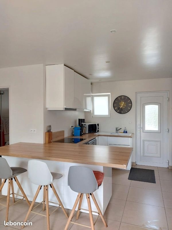 Maison à louer, 50m², Pleyben