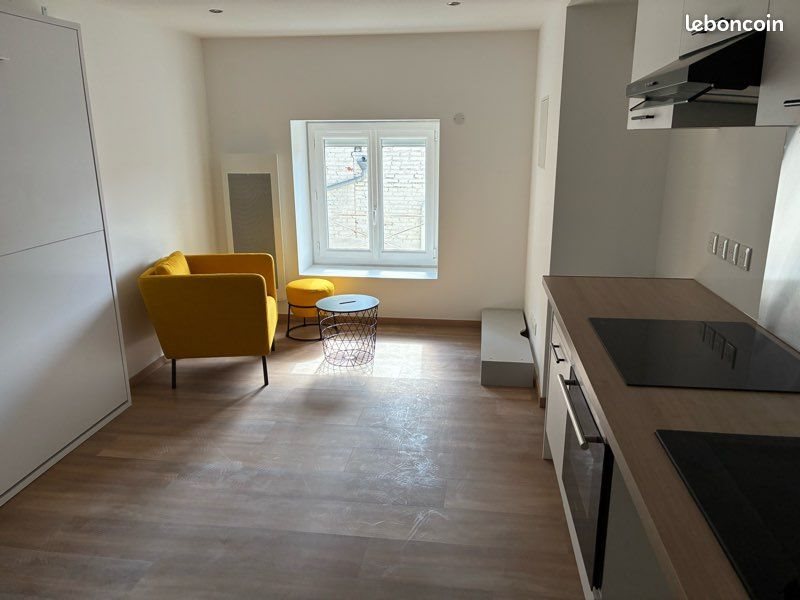 Appartement à louer, 25m², Saint-Etienne