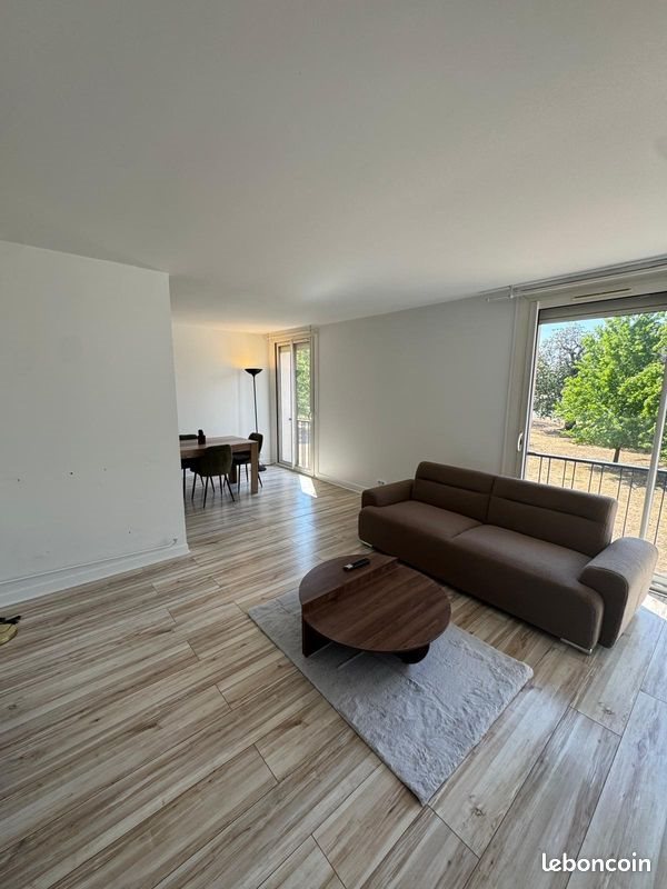 Appartement à louer, 55m², Pessac