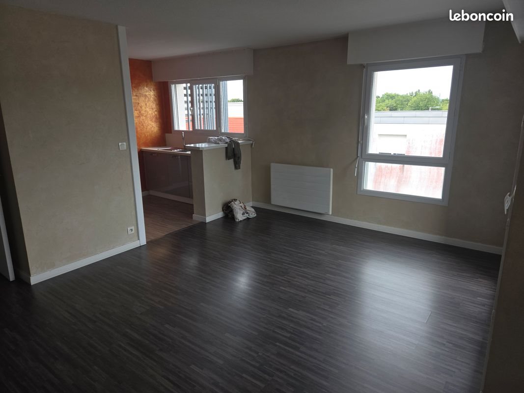 Appartement à louer, 81m², Vannes