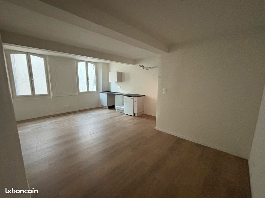 Appartement à louer, 33m², L'Isle-sur-la-Sorgue