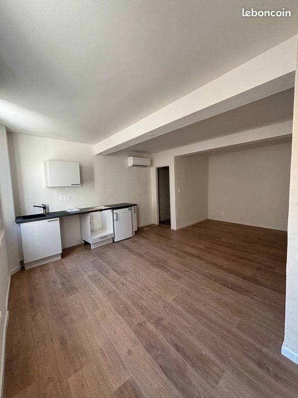 Appartement à louer, 33m², L'Isle-sur-la-Sorgue