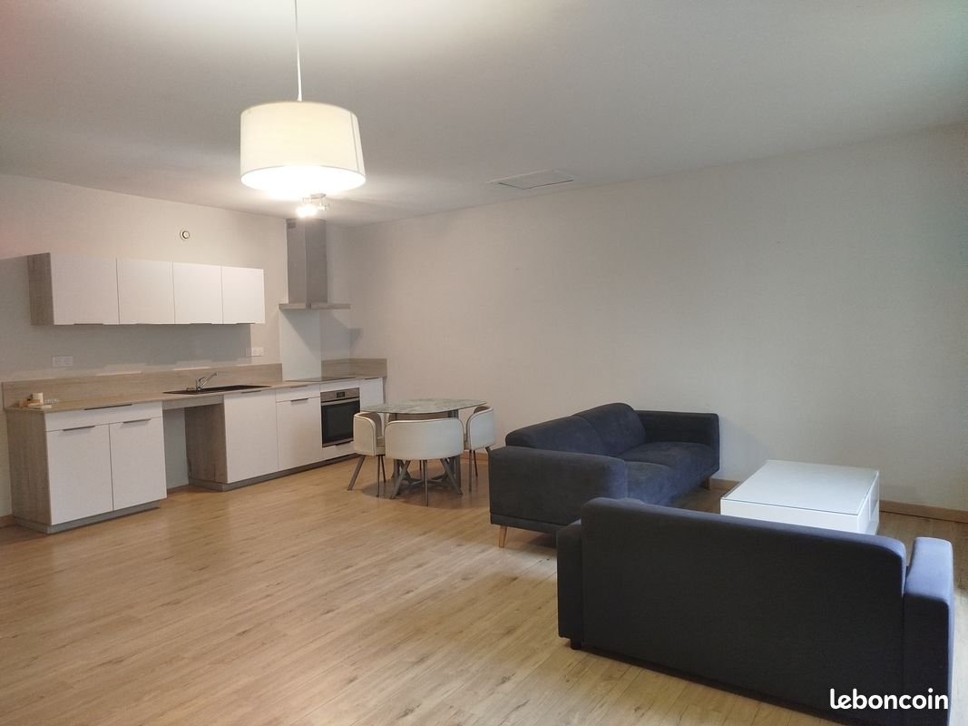 Appartement à louer, 80m², Fontenay-le-Comte