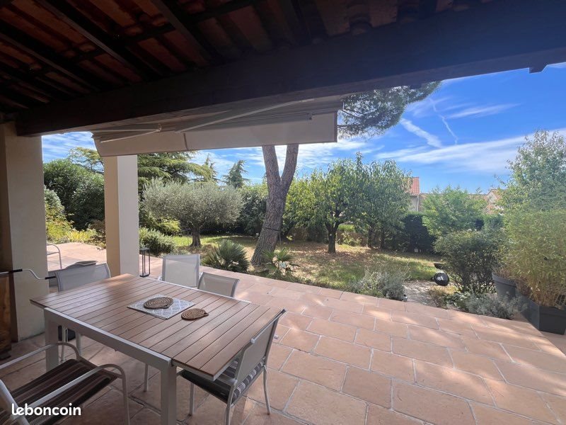 Maison à vendre, 110m², Bourg-Saint-Andéol