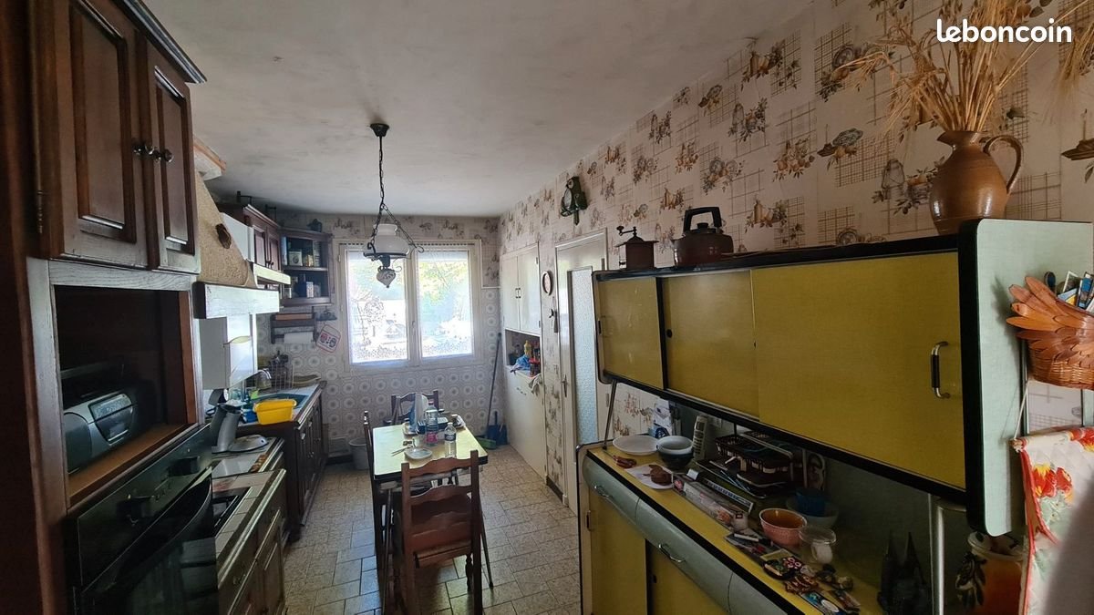 Maison à vendre, 151m², Commentry