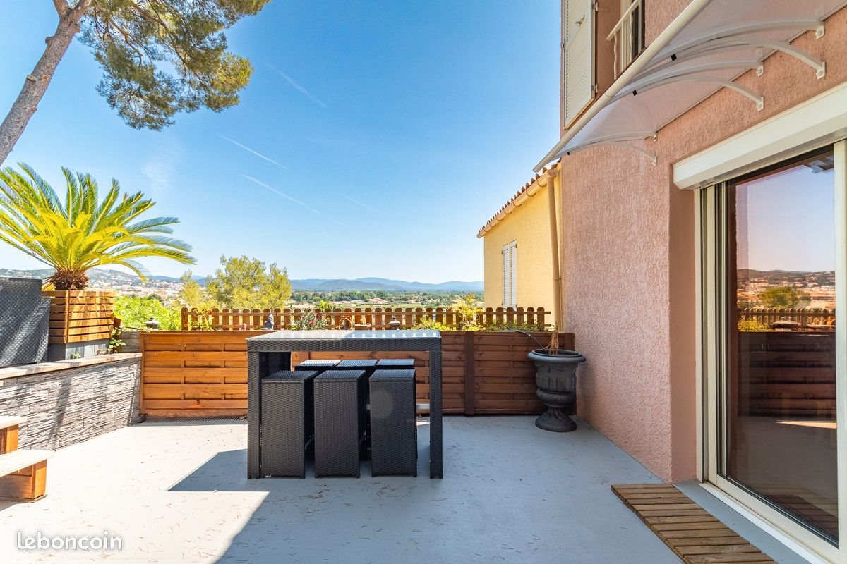 Maison à vendre, 70m², Hyères