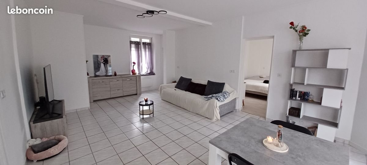 Appartement à louer, 82m², La Fère