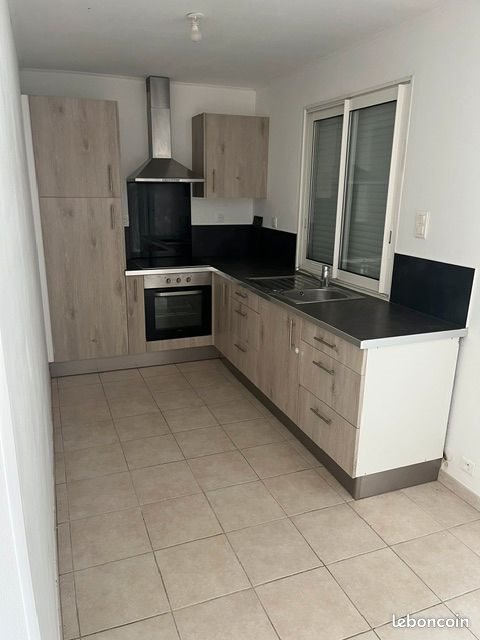 Maison à louer, 80m², Josselin