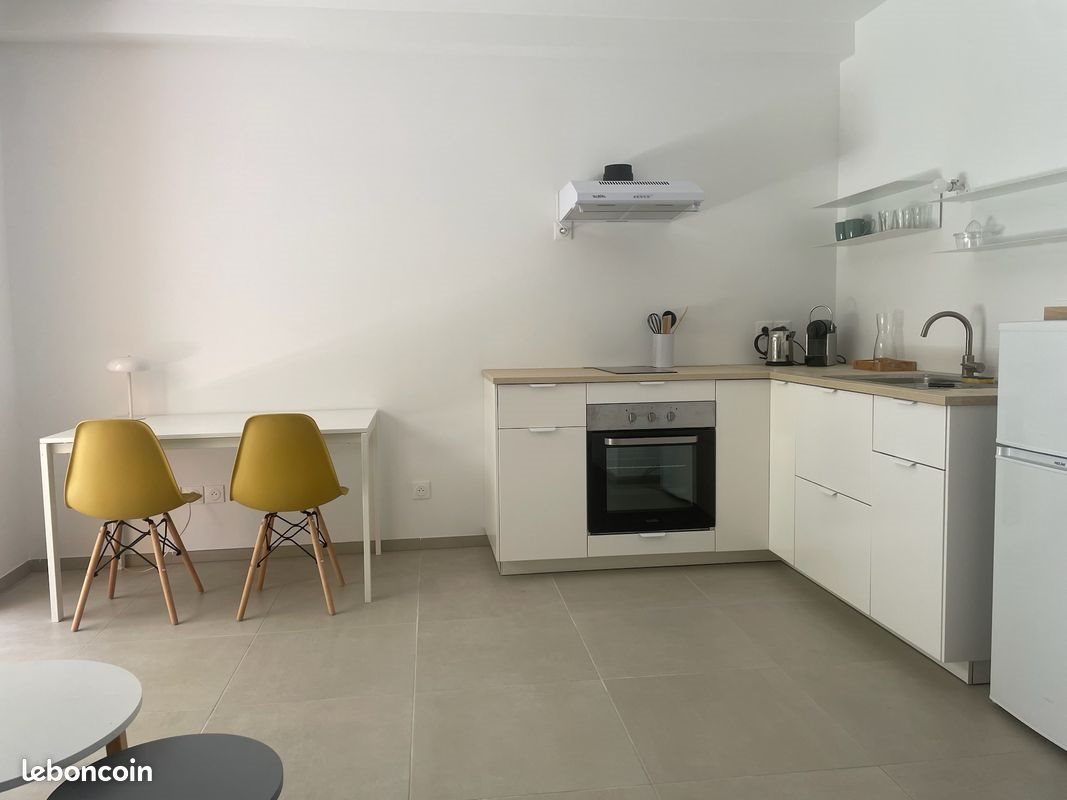 Appartement à louer, 28m², Aix-en-Provence