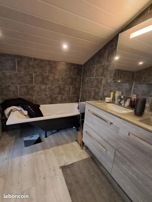 Appartement à louer, 70m², Riom