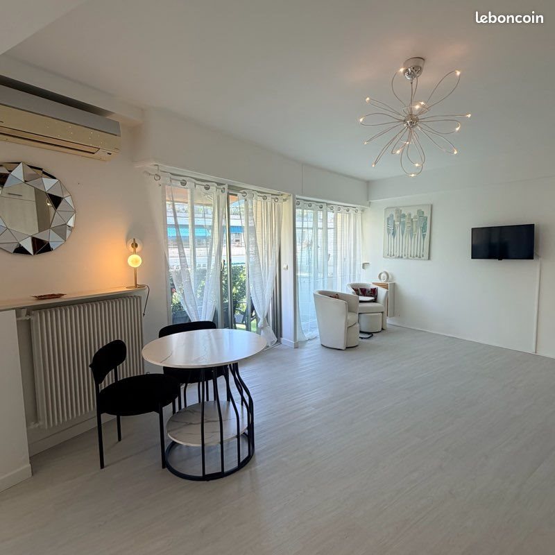 Appartement à louer, 38m², Cannes