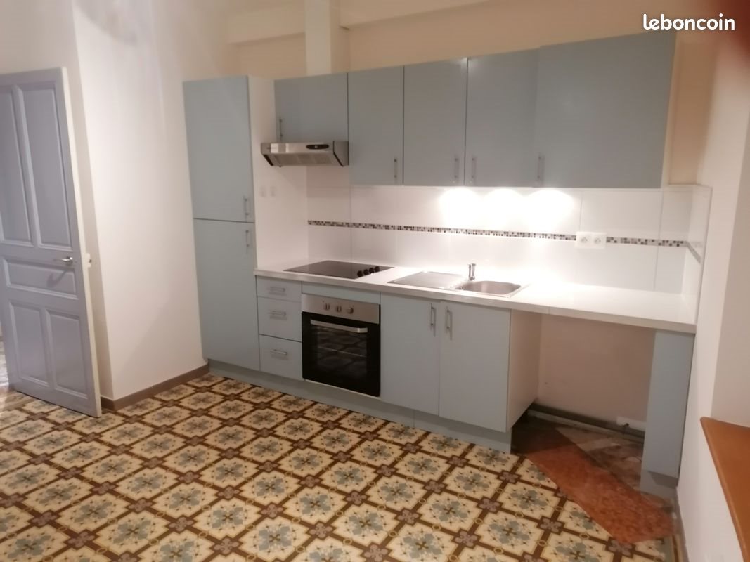 Maison à louer, 159m², Misy-sur-Yonne