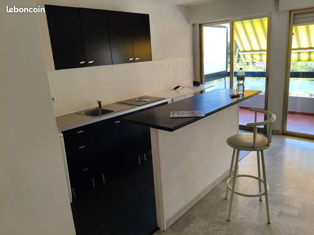 Appartement à louer, 30m², Mandelieu-la-Napoule