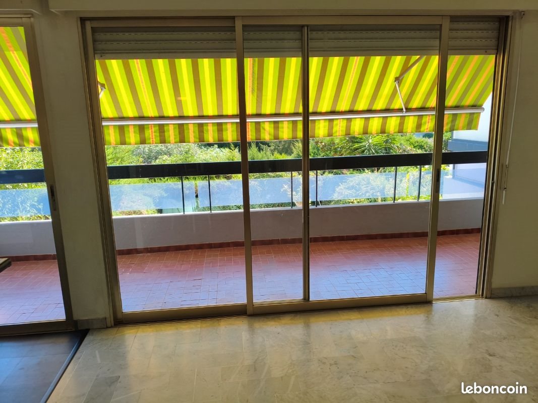 Appartement à louer, 30m², Mandelieu-la-Napoule