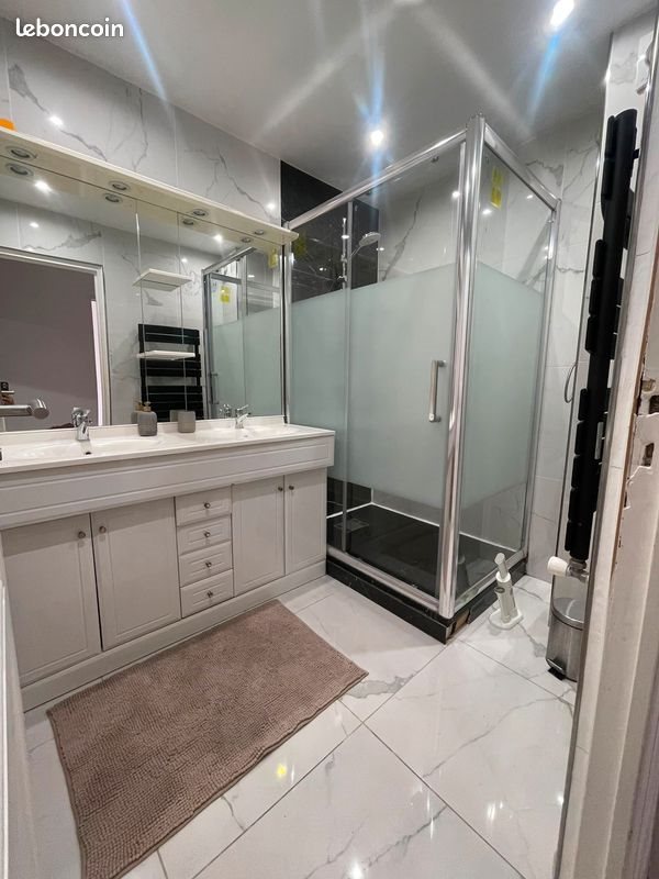 Appartement à louer, 88m², Marseille 8ème