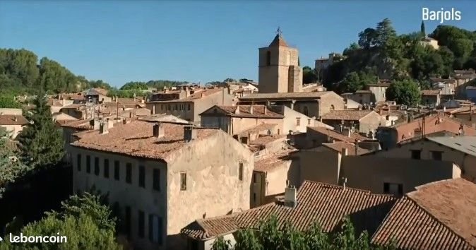 Appartement à louer, 40m², Barjols