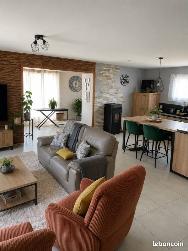 Maison à vendre, 142m², Étalans