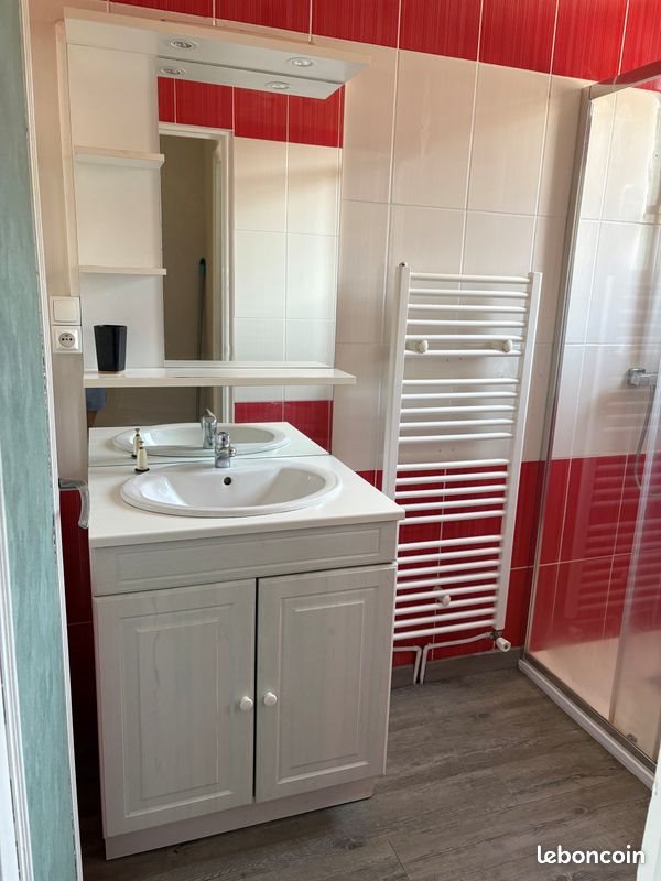 Maison à louer, 85m², Murat