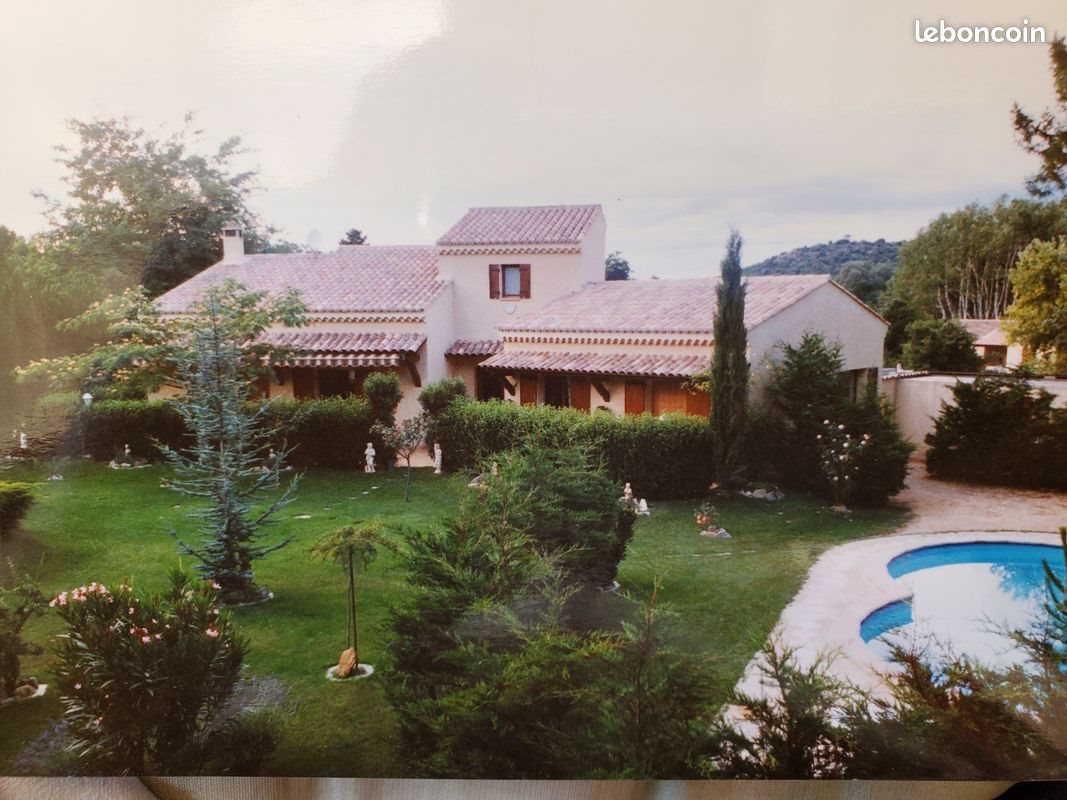 Maison à vendre, 140m², Saint-Restitut