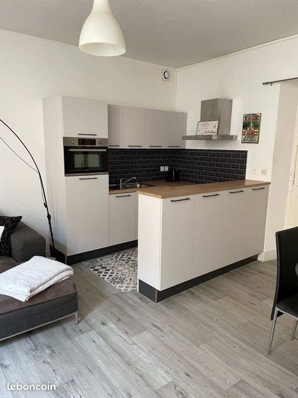 Appartement à louer, 43m², Carcassonne