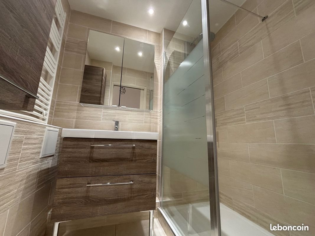 Appartement à vendre, 74m², Saint-Étienne