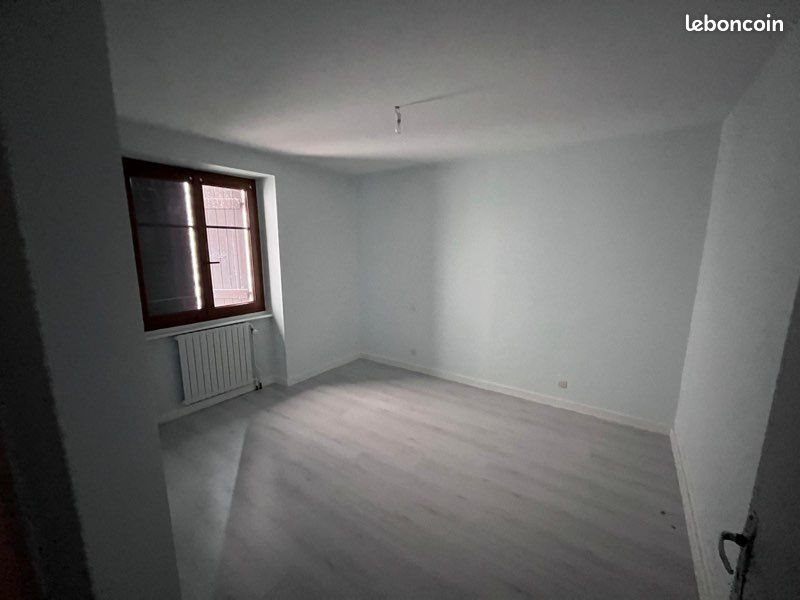 Appartement à louer, 45m², Saint-Félicien