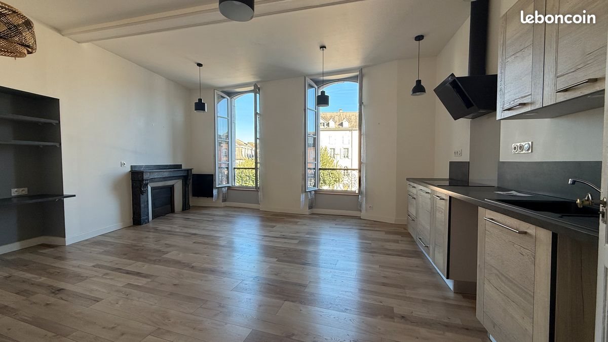 Appartement à louer, 42m², Bagnères-de-Bigorre