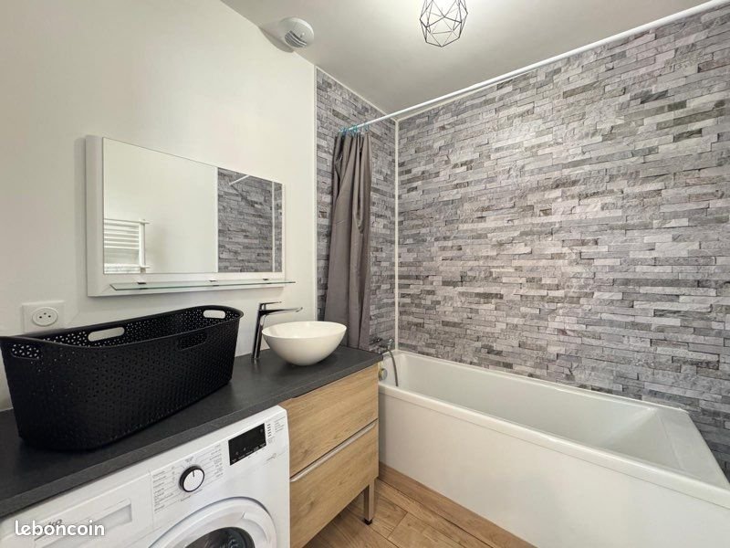 Appartement à louer, 100m², Noyen-sur-Sarthe