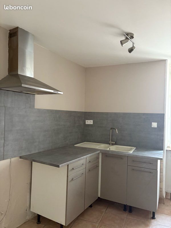 Appartement à louer, 70m², Saint-Léger-sur-Dheune
