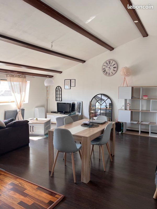 Appartement à louer, 54m², Saint-Max