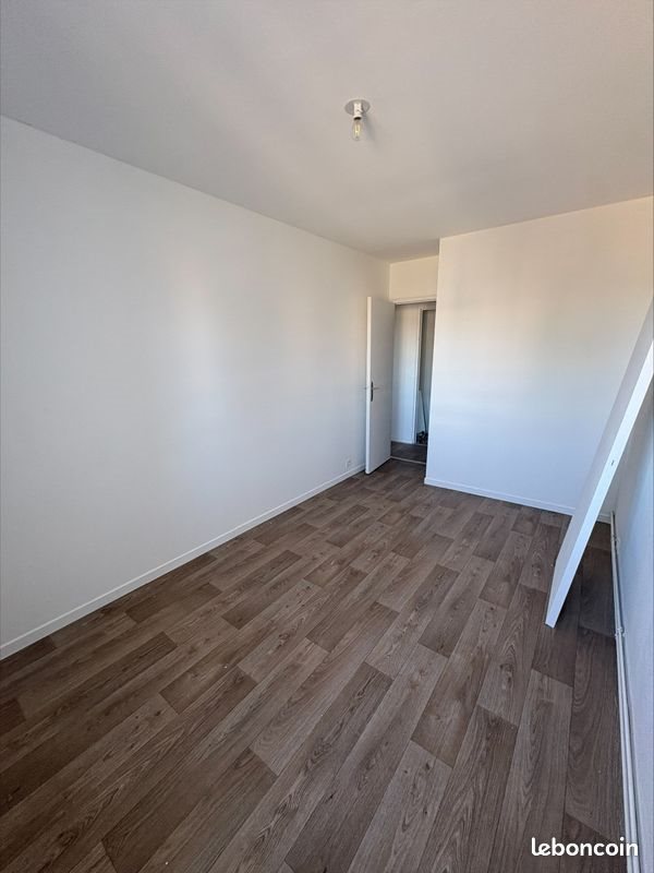 Appartement à louer, 65m², Fougères