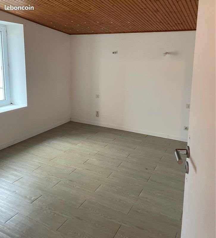 Appartement à louer, 75m², Moutiers-les-Mauxfaits