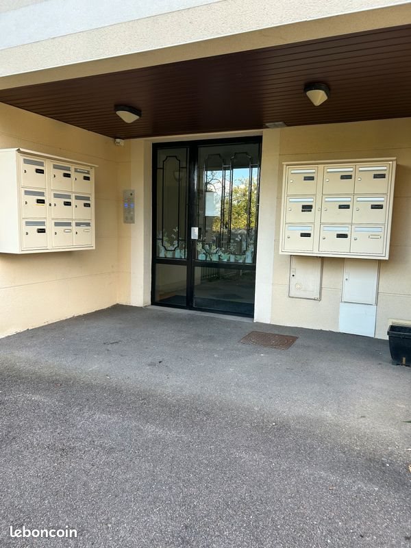 Appartement à vendre, 70m², Saint-Julien-les-Villas