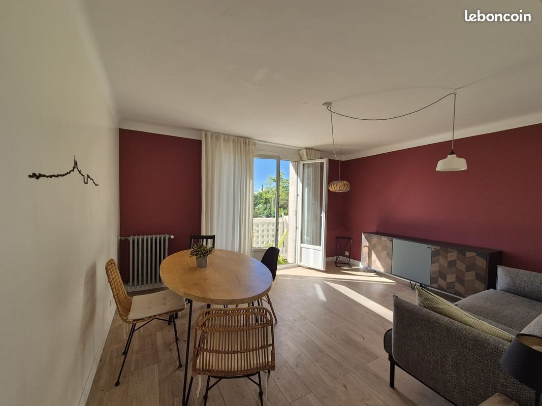 Appartement à louer, 56m², Marseille 9ème