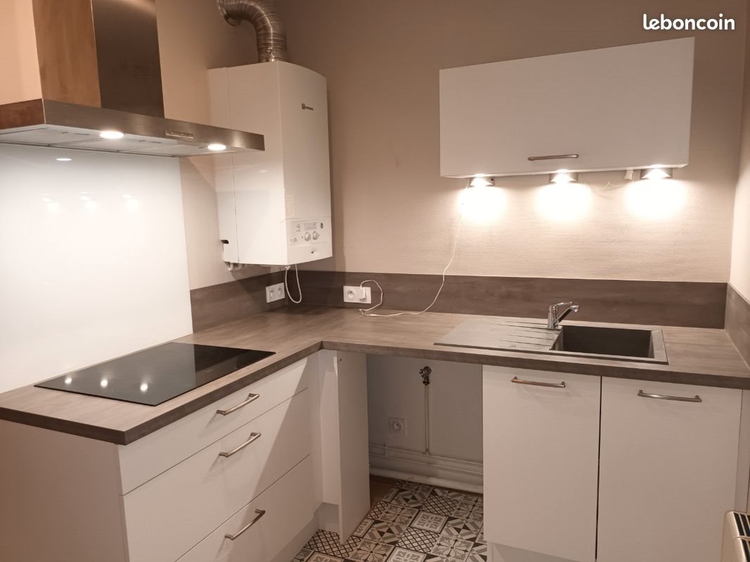 Appartement à louer, 40m², Saint-Marcel
