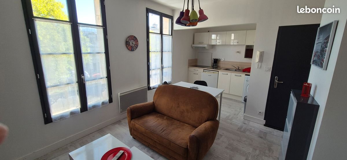 Appartement à louer, 29m², Niort