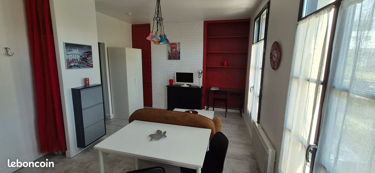 Appartement à louer, 29m², Niort