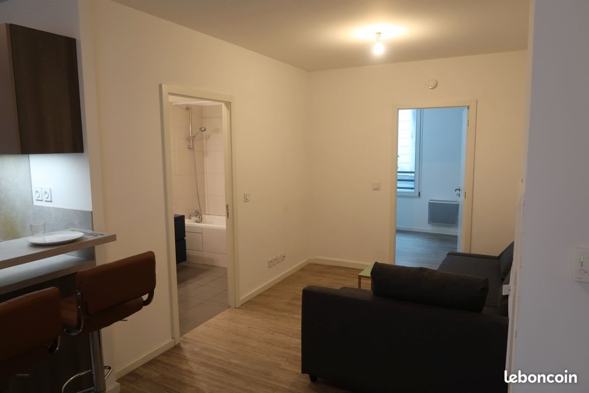 Appartement à louer, 34m², Puteaux