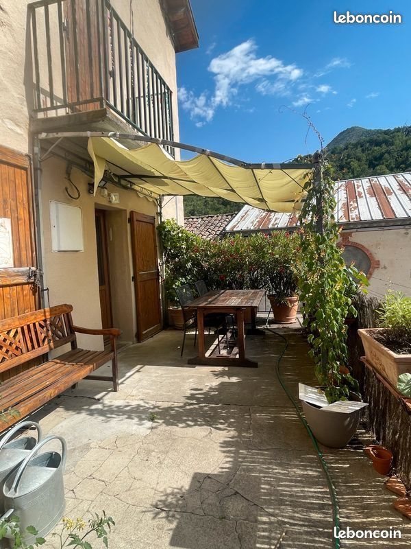 Maison à vendre, 261m², Tallard