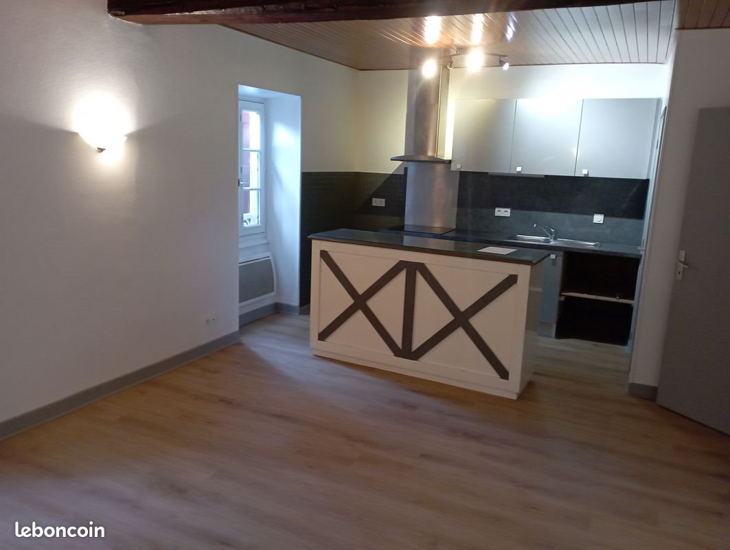 Appartement à louer, 60m², Saint-Jean-Pied-de-Port