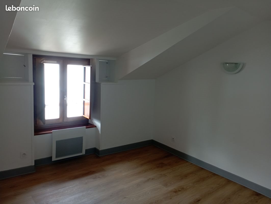 Appartement à louer, 60m², Saint-Jean-Pied-de-Port