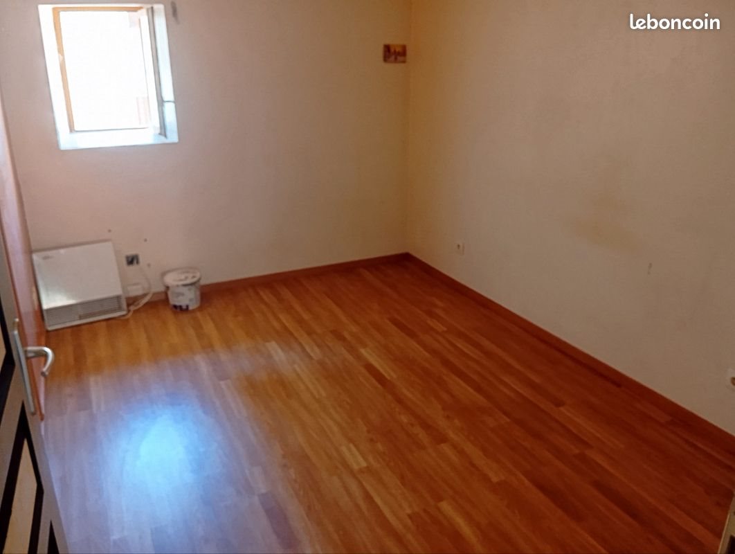 Appartement à louer, 60m², Vézelise
