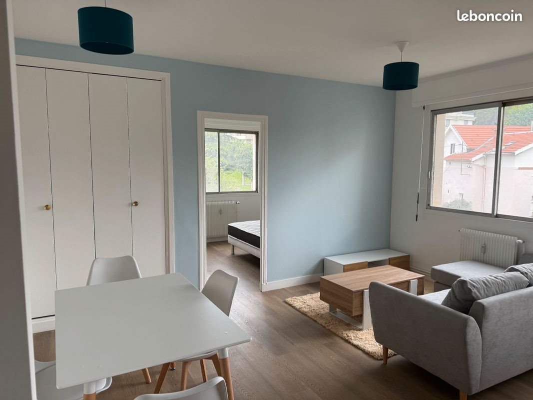 Appartement à louer, 42m², Chamalières