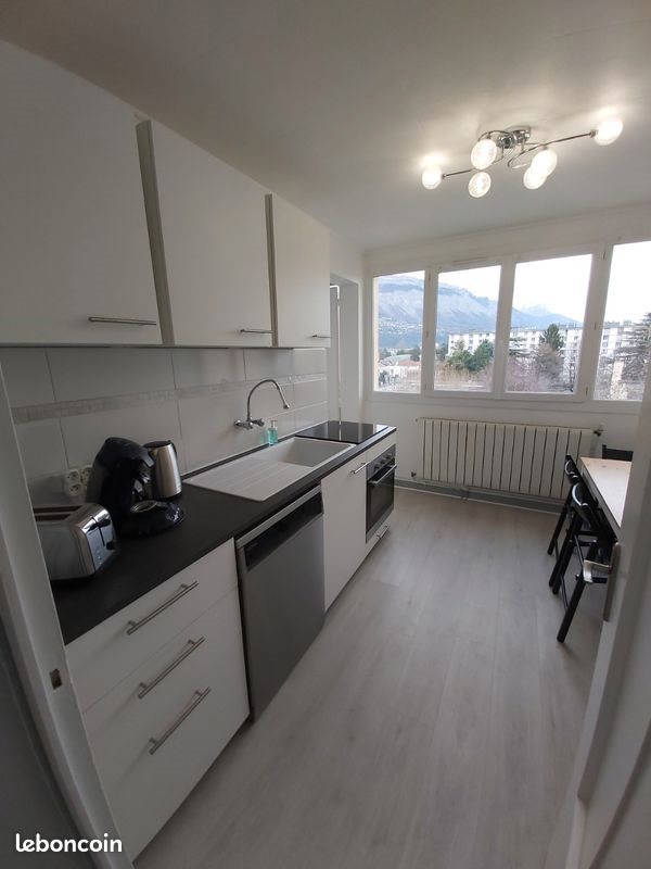 Appartement à louer, 70m², Saint-Martin-d'Hères