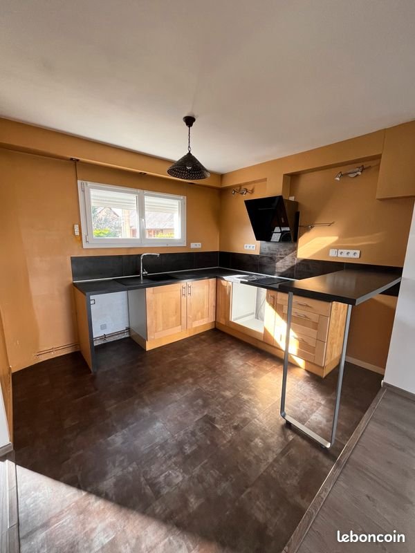Maison à vendre, 80m², Oloron-Sainte-Marie