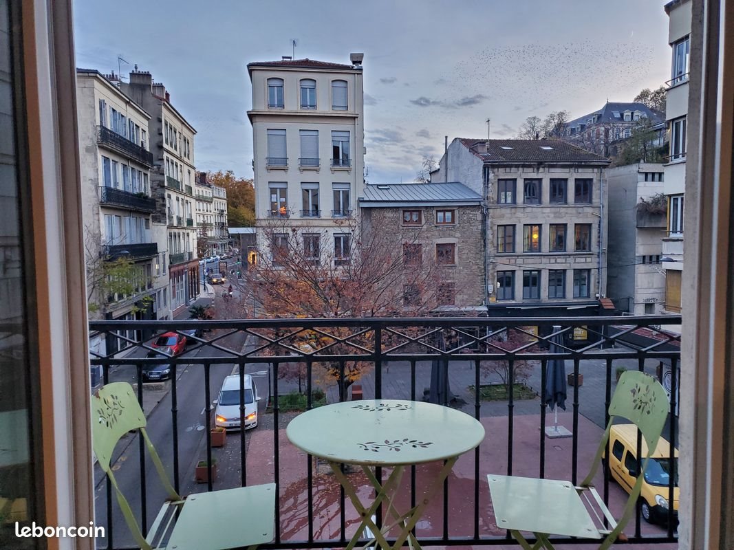 Appartement à louer, 57m², Saint-Etienne