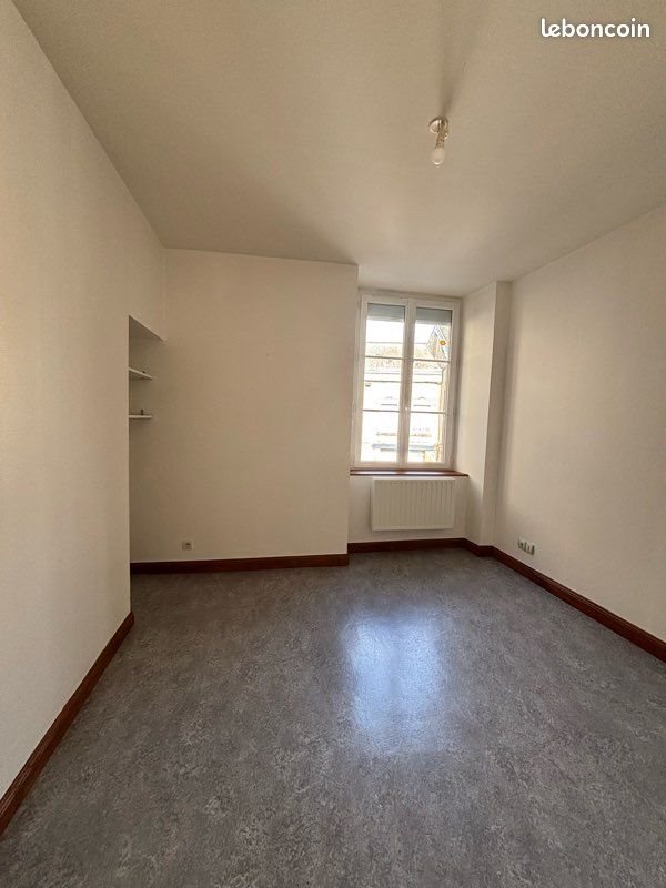 Appartement à louer, 57m², Gorron